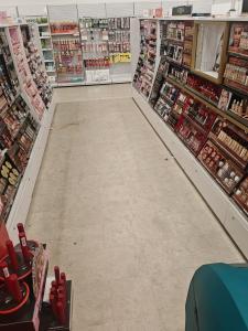 Professional large scale floor cleaning services