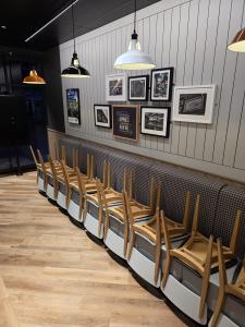 Greggs Castleford Retail Cleaning